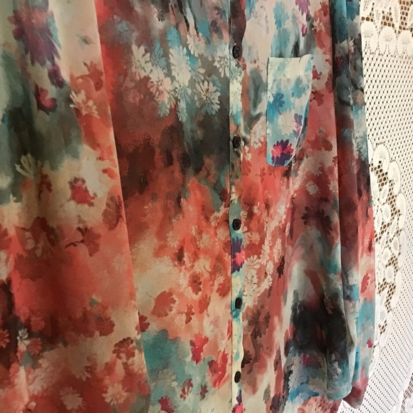 It’s Like Wearing Art Semi Sheer Blouse - Picture 7 of 8